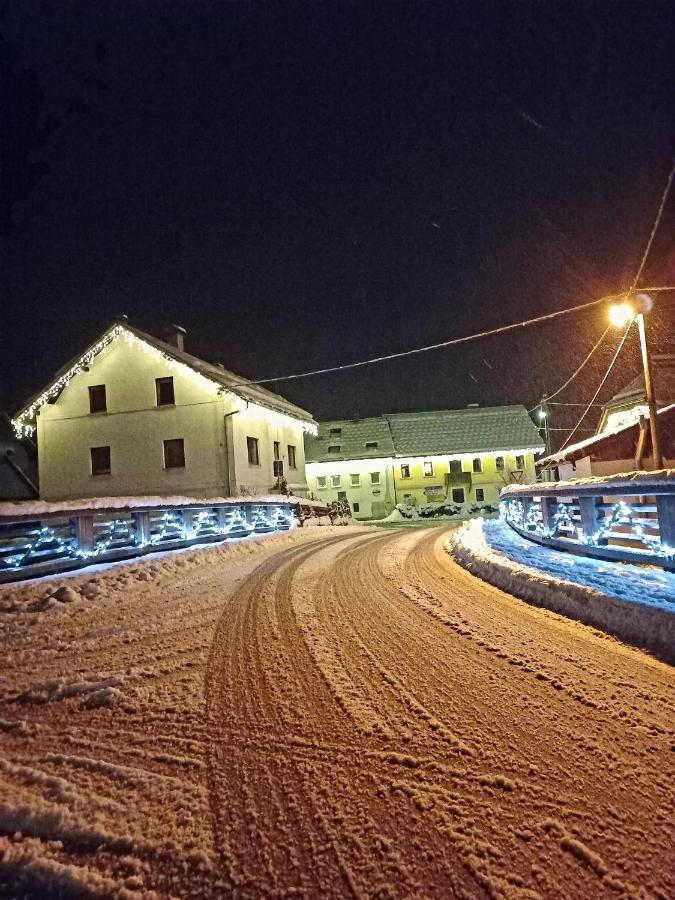 Apartments Mojstrana - Kekec Exteriör bild